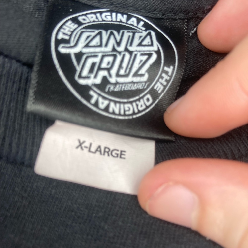 Santa Cruz tee